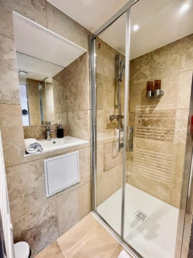 Apartament Ben Nevis Charming Studio In The Heart Of The Lively Life Of The Pre Carre Annecy Zewnętrze zdjęcie